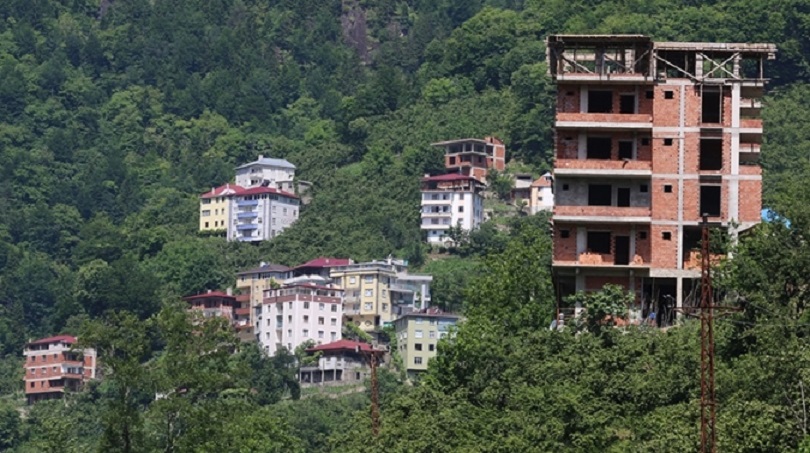 Karadeniz’de Betonlaşma Hızla Devam Ediyor