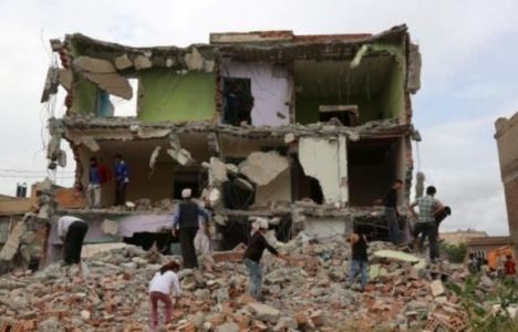 Sur’da Alipaşa ve Lalebey mahallelerinde yıkım başladı